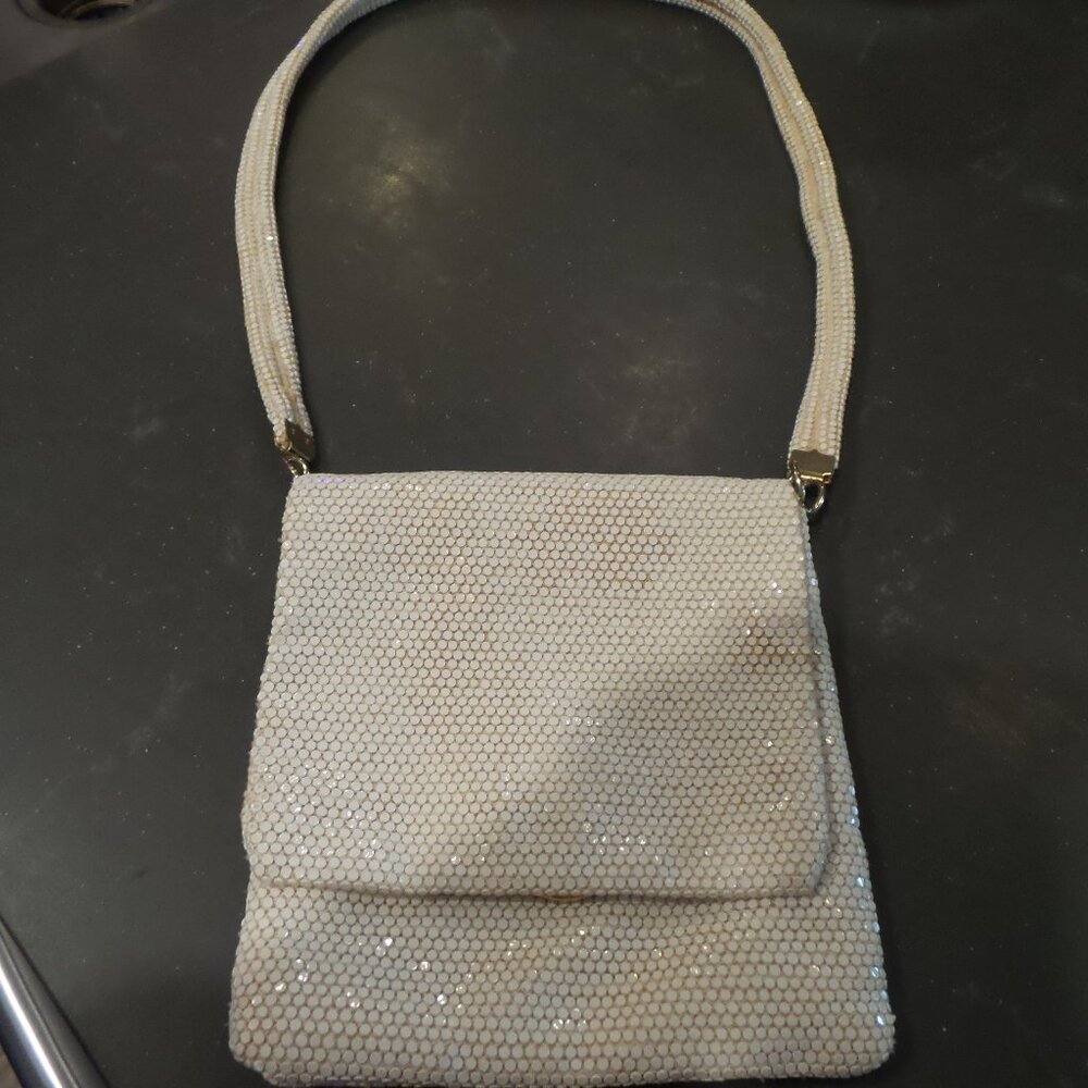 Vintage Fancy Ivory Mesh Chain Mail Purse Handbag